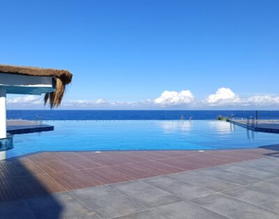 Seafront 1-bedroom apartment in Esentepe